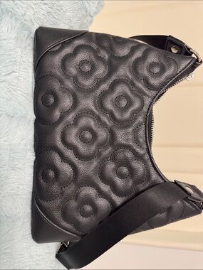 wild fable Black Quilted Floral Shoulder Bag